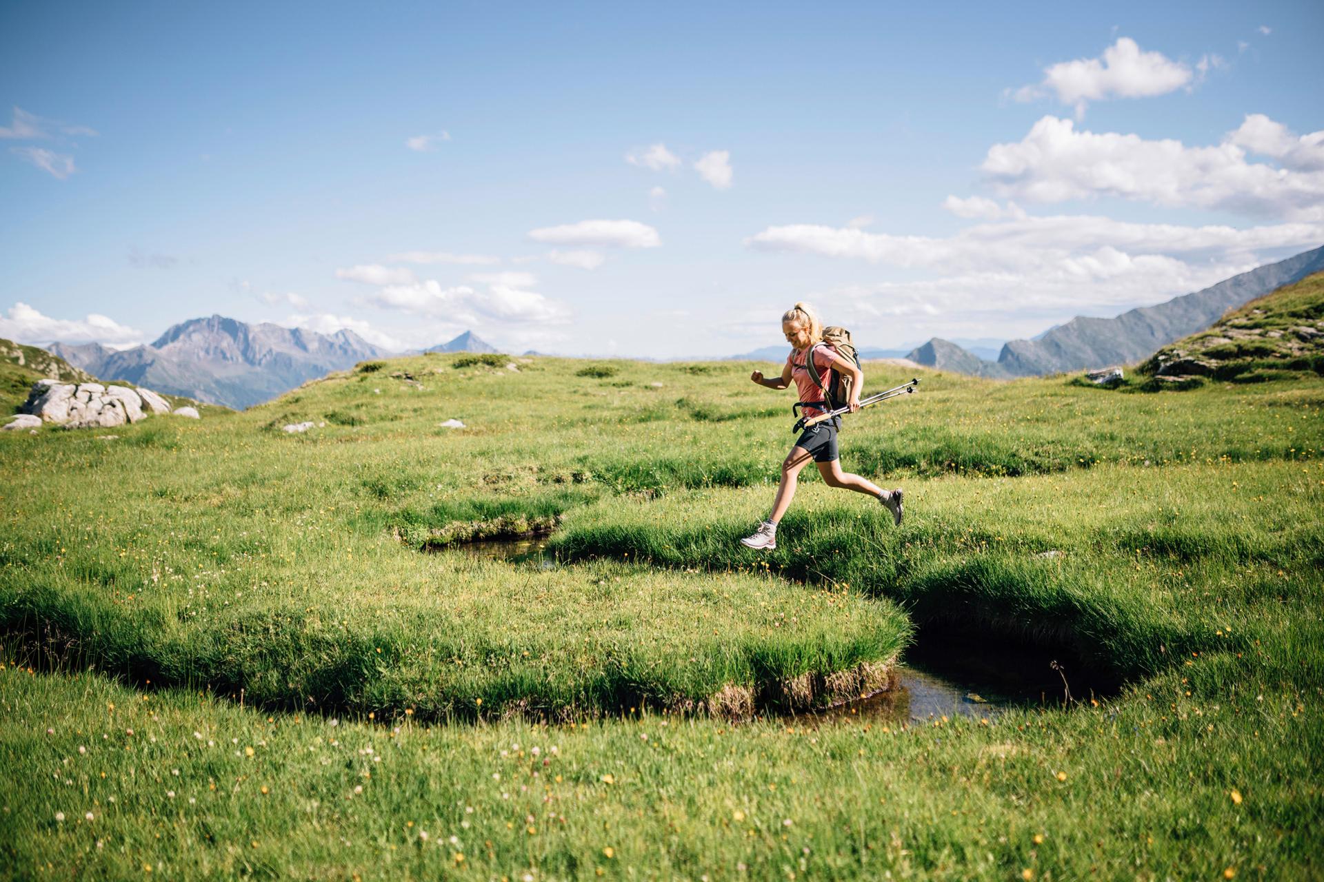 Light Hiking Shoes