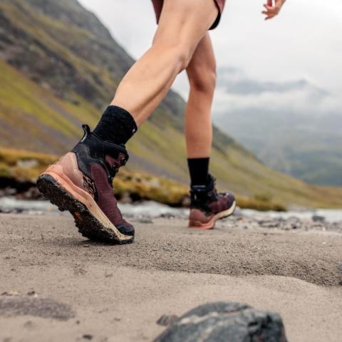 LOWA EXPLORER GTX LO – Men Trekking Shoes