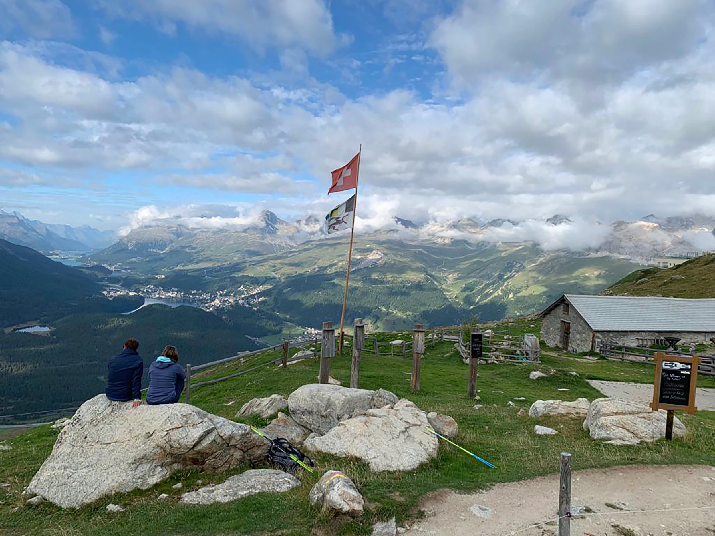 Speed hiking a Pontresina