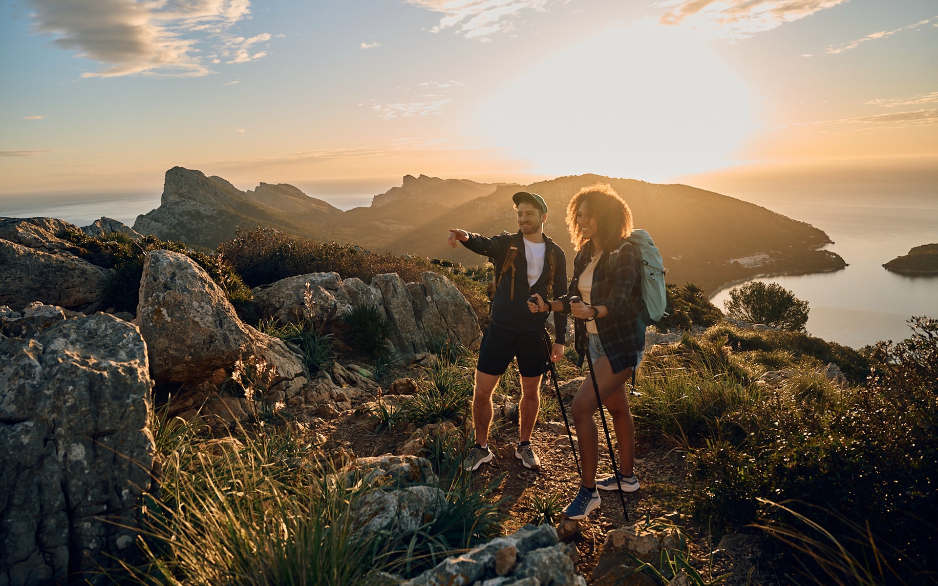 Rauskommen ist das neue Runterkommen – Wanderschuhe für den Sommer