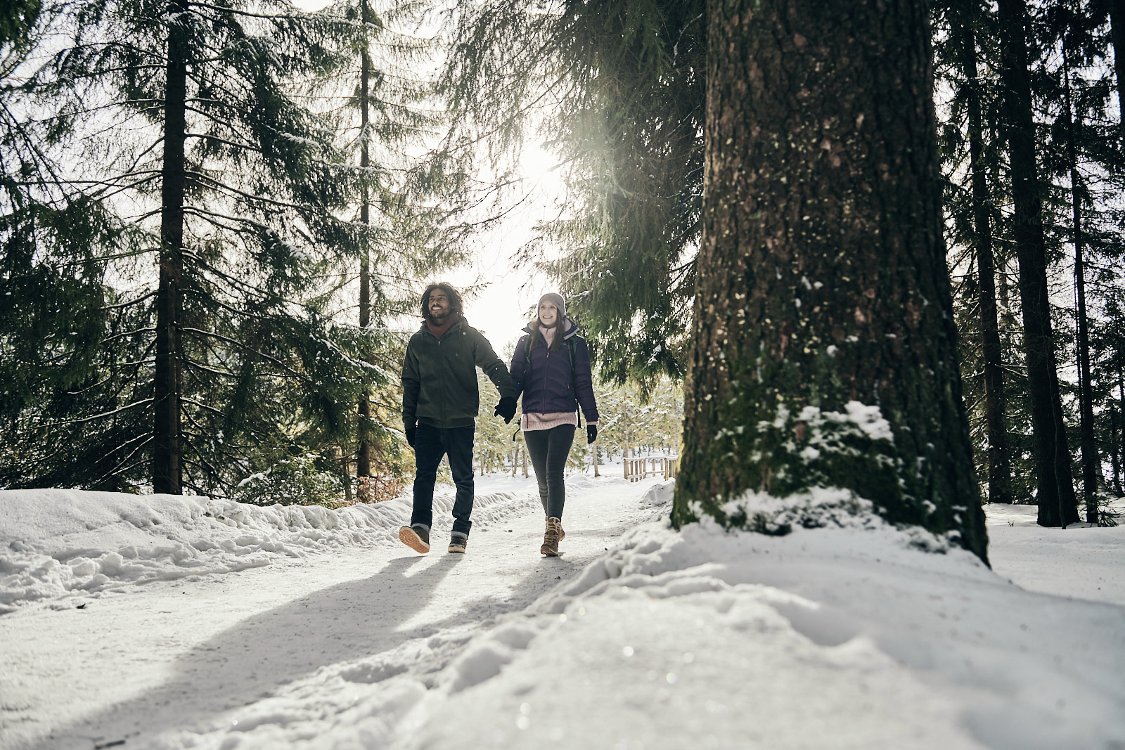 Spazierengehen im Winterzauber