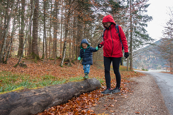 Hiking with children in autumn