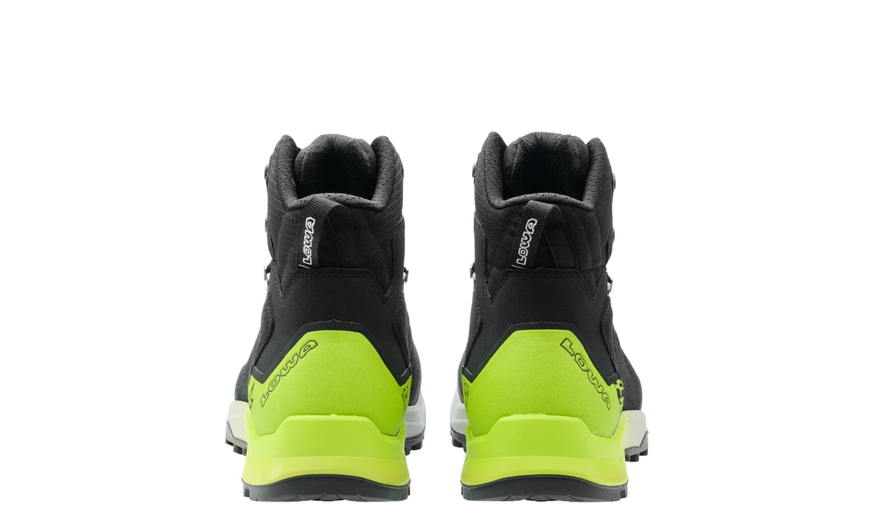 LOWA EXPLORER GTX MID