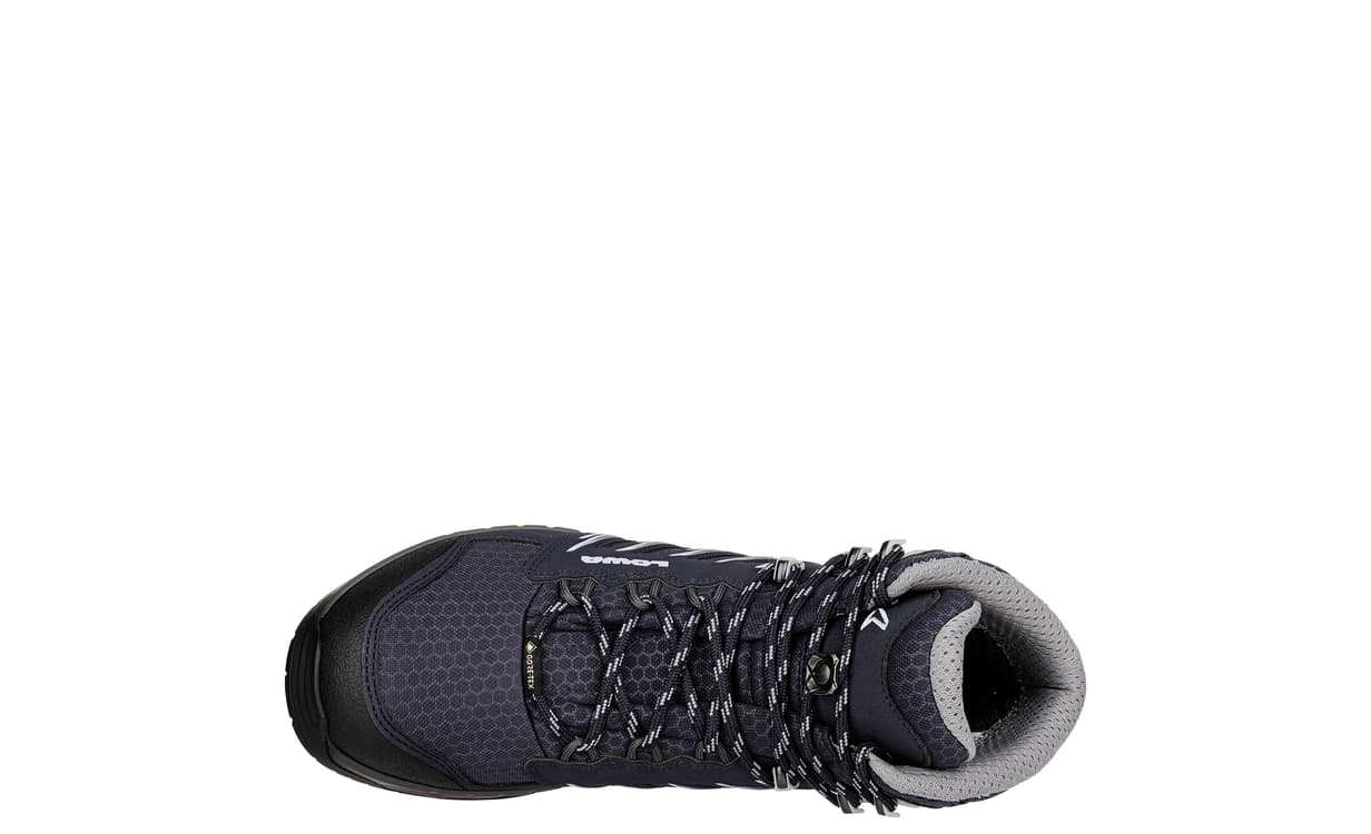 Hiking boots fashion 218 deals