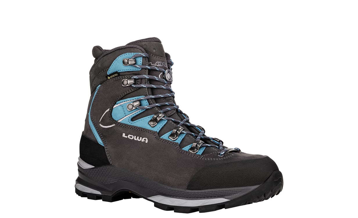 Lowa boots ireland online