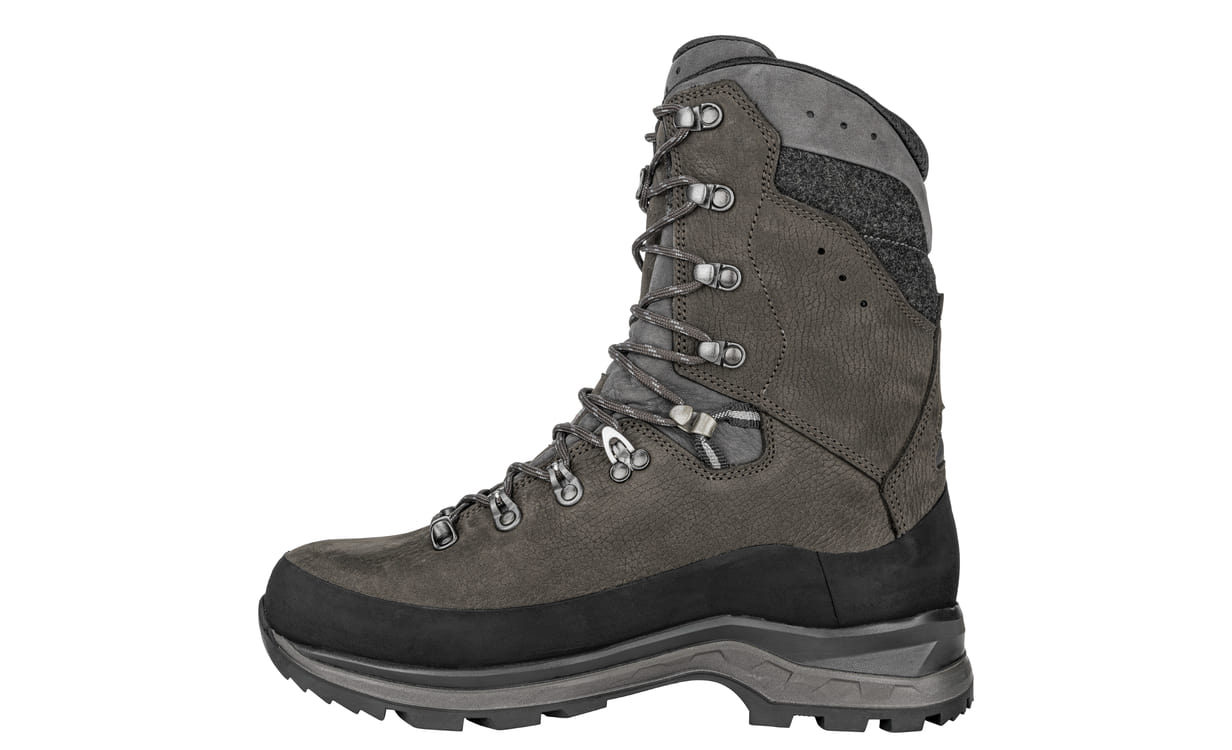 Lowa tibet gtx hi clearance