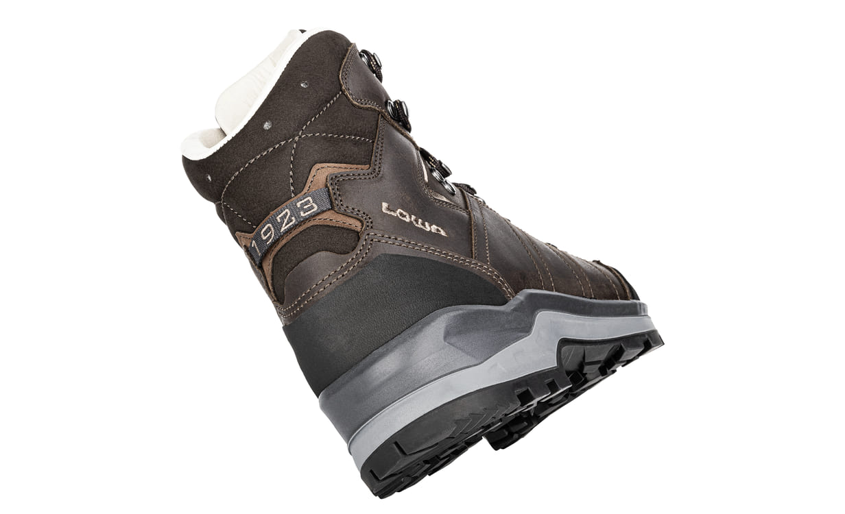 LOWA TREKKER LL